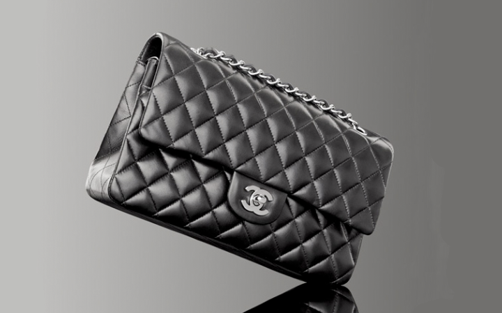 chanel-medium-classic-flap-bag-1