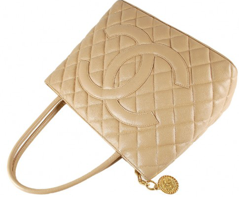 chanel-medallion-tote-beige-2