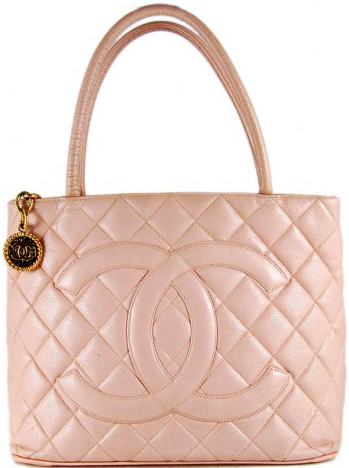 chanel-medallion-tote-pink-2