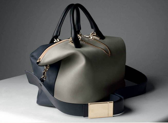 Chloe-Baylee-large-handbag-in-two-tone-smooth-calfskin-marshmallow-grey-blackbat-1