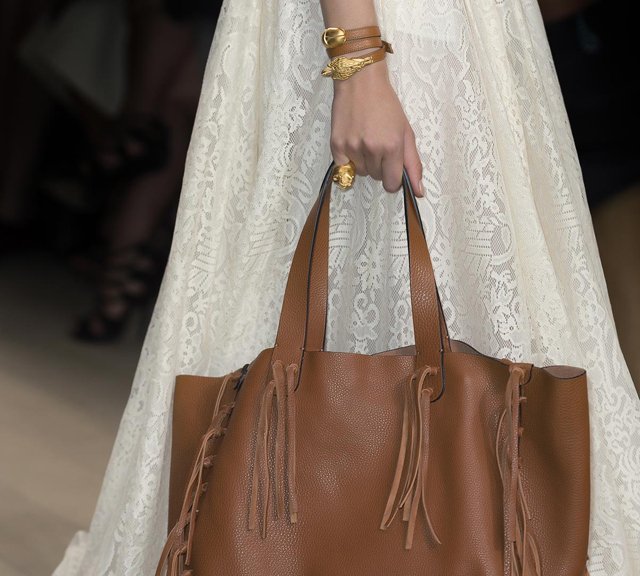 valentino-spring-summer-2014-catwalk-bag-collection-10