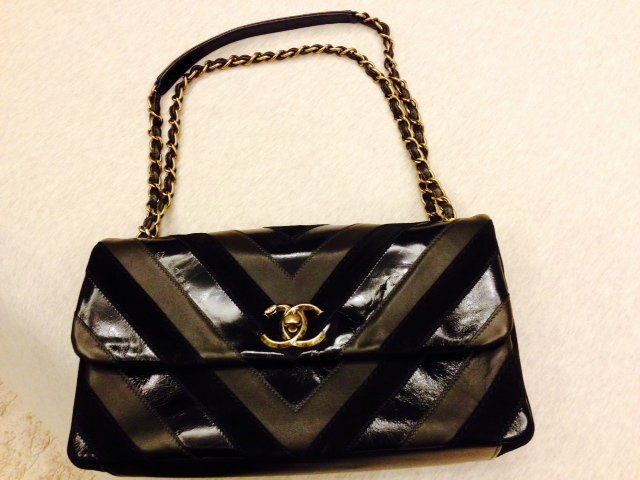 Chanel-Chevron-Flap-Bag