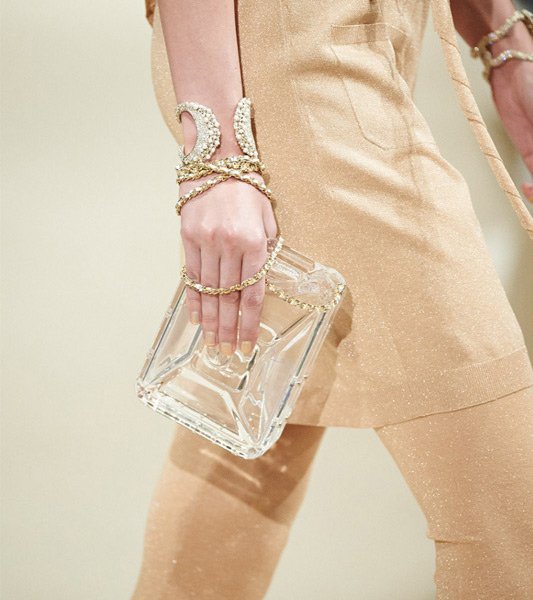 Chanel-Cruise-2014-Bag-Collection-11