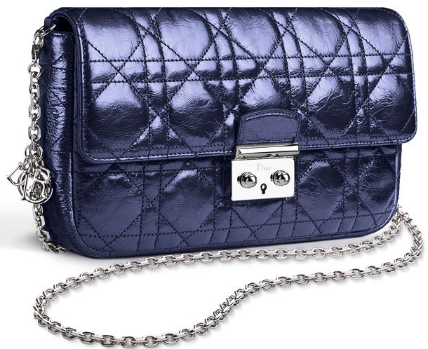 Miss-Dior-Promenade-Pouch-Navy-Aged-Calfskin-2