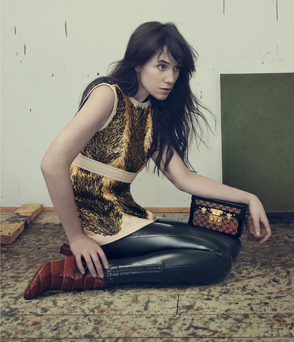 louis-vuitton-fall-2014-ad-campaign-winter-1-serie-c