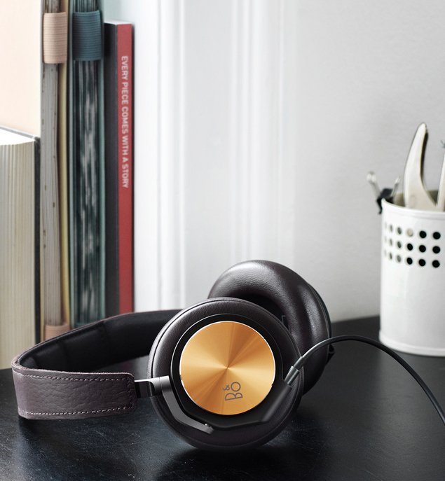 Bang-Olufsen-BeoPlay-H6-Headphones-2