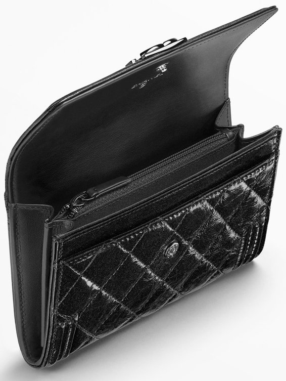 Chanel-Boy-Flap-Wallet-Interior