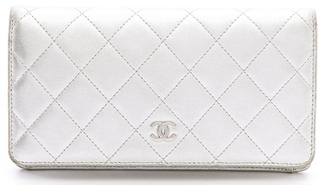 chanel-wallet-metallic