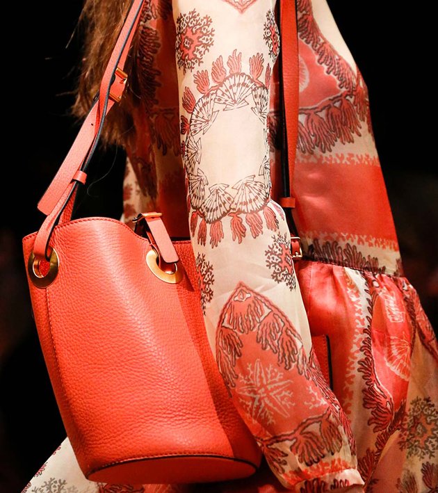 Valentino-Spring-2014-Runway-Bag-Collection-24