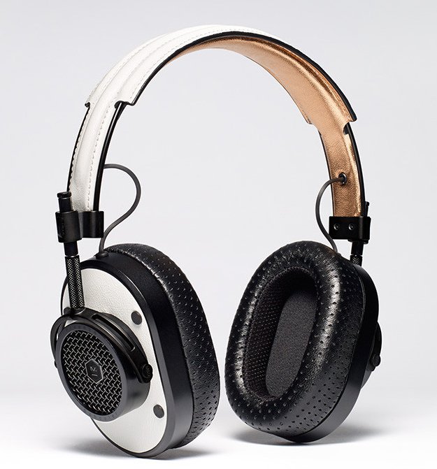 Master-Dynamic-x-Proenza-Schouler-Headphones