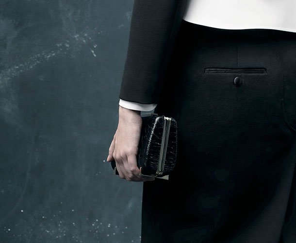 Alexander-Wang-Fall-Winter-2015-Bag-Ad-Campaign-9