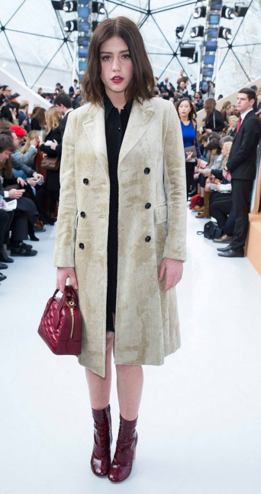 Guest-At-Louis-Vuitton-Fall-2015-Fashion-Show-5