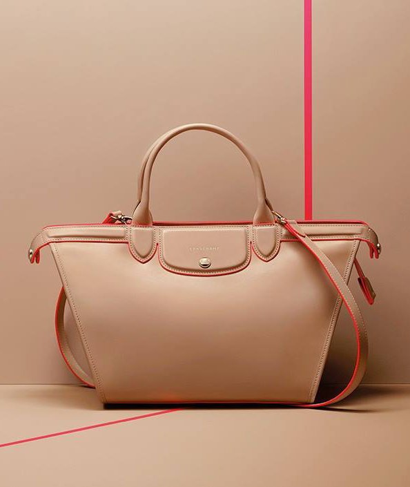 Longchamp-Le-Pliage-Heritage-Neon-Campaign-4