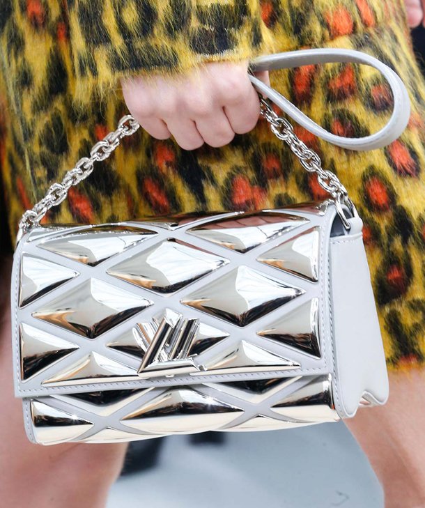 Louis-Vuitton-Fall-Winter-2015-Runway-Bag-Collection-16