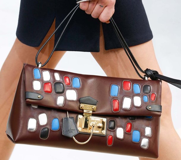 Louis-Vuitton-Fall-Winter-2015-Runway-Bag-Collection-20