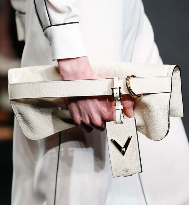 Valentino-Fall-Winter-2015-Runway-Bag-Collection-19