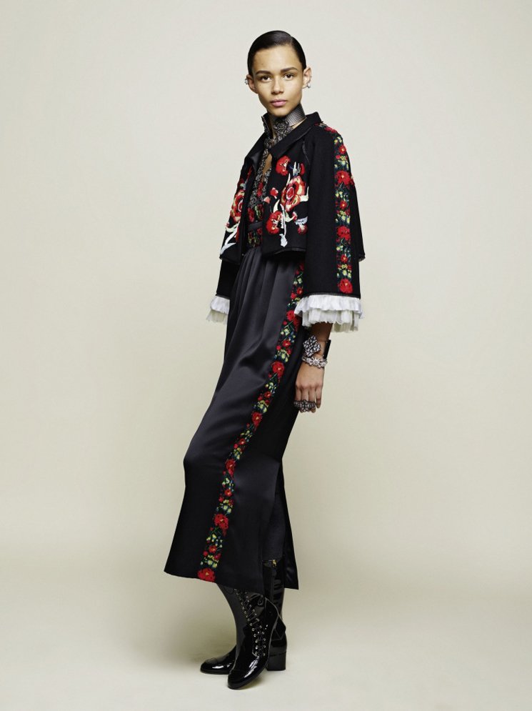 Chanel-Métiers-d’Art-Pre-Fall-2015-Lookbook-6