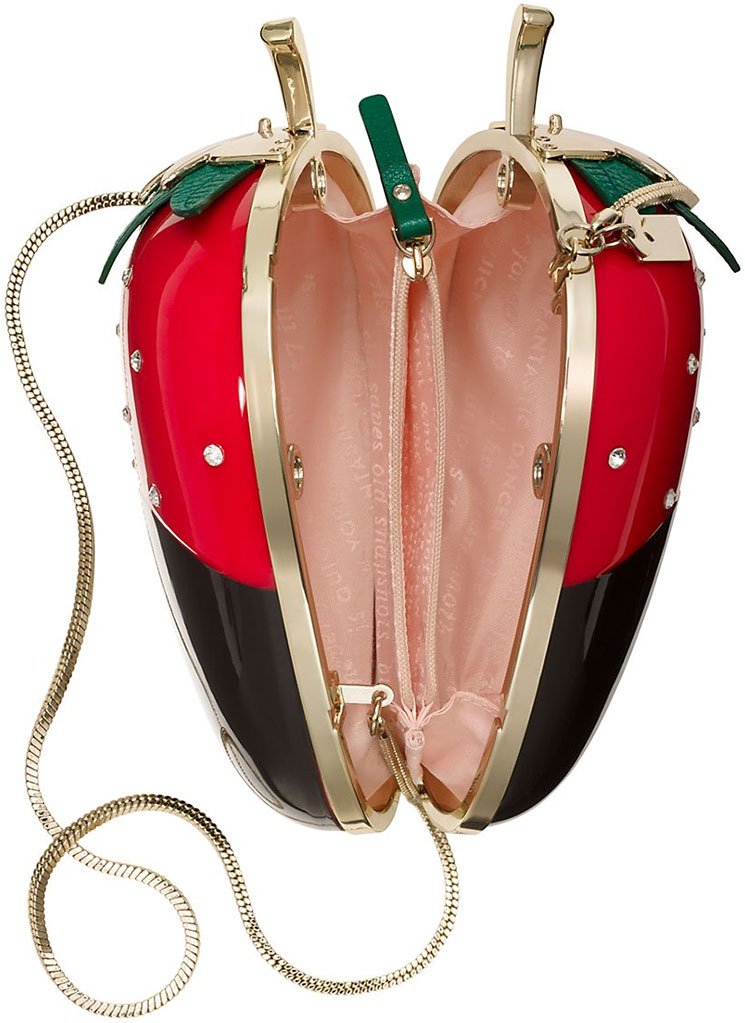 Kate-Spade-creme-de-la-creme-dipped-strawberry-clutch-2