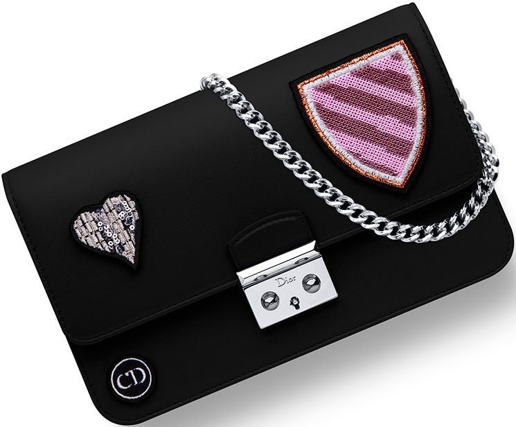 Miss-Dior-Large-Heart-Badges-Promenade-Pouch