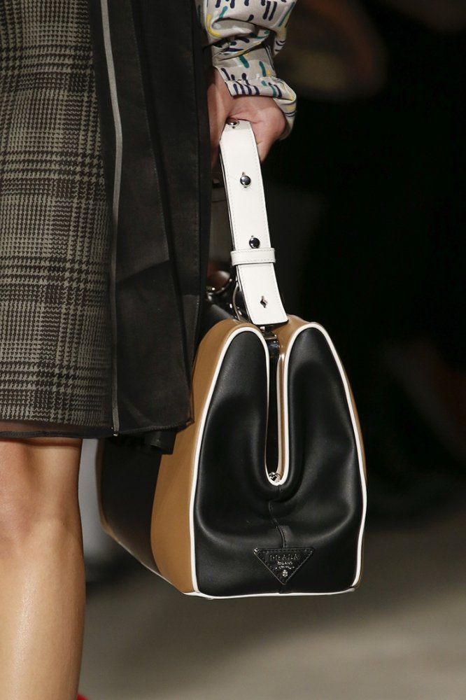 Prada-Spring-Summer-2016-Runway-Bag-Collection-9