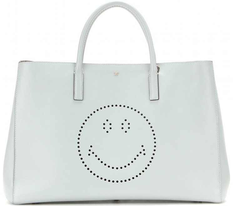 Anya-Hindmarch-Smiley-Hand-Bags-2