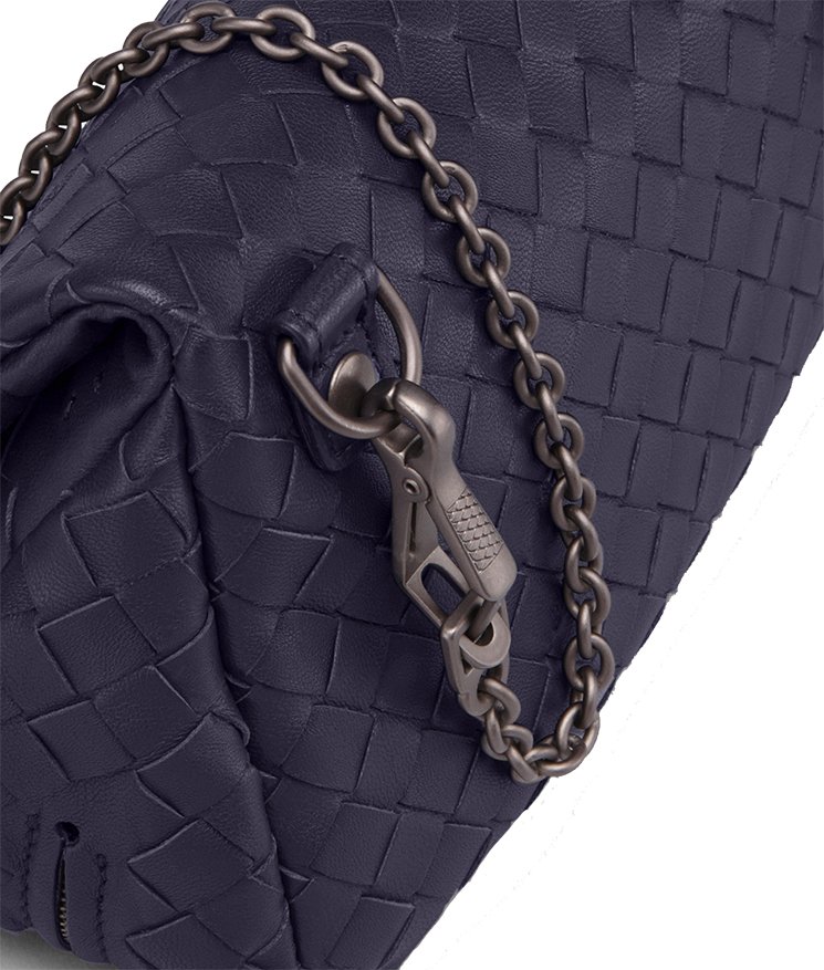 Bottega-Veneta-INTRECCIATO-NAPPA-MESSENGER-BAG-6