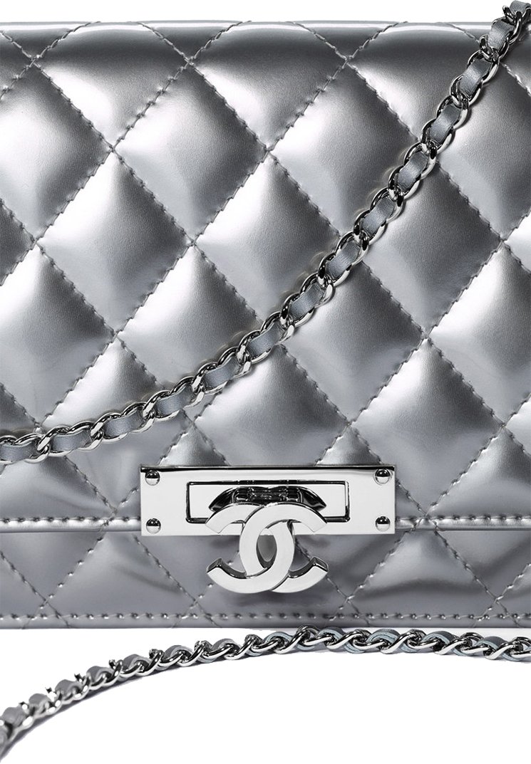 Chanel-Golden-Class-Double-CC-Wallet-On-Chain-Bag-4