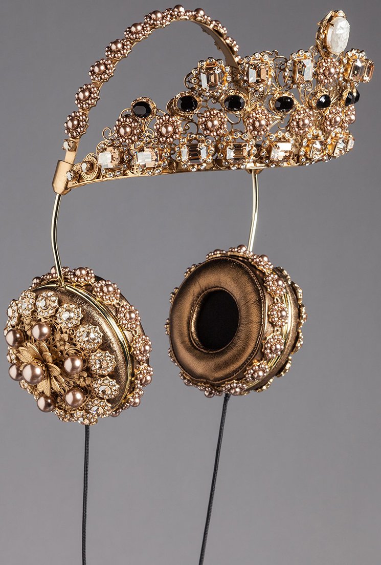 Dolce-And-Gabbana-Crown-Rhinestone-Headsets-2