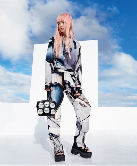 Louis-Vuitton-Anime-Bag-Campaign-8