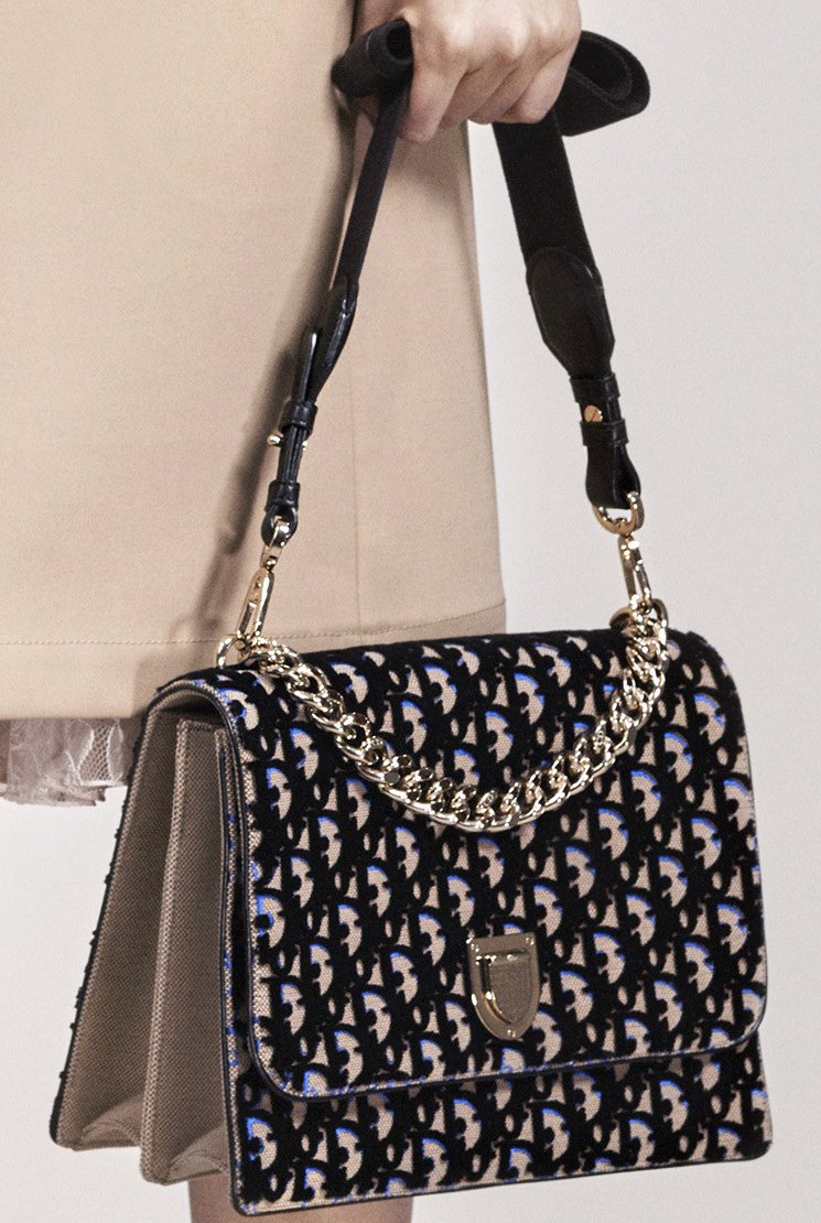 Dior-Pre-Fall-2016-Bag-Collection