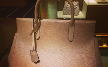 Louis Vuitton Epi Marly Tote thumb