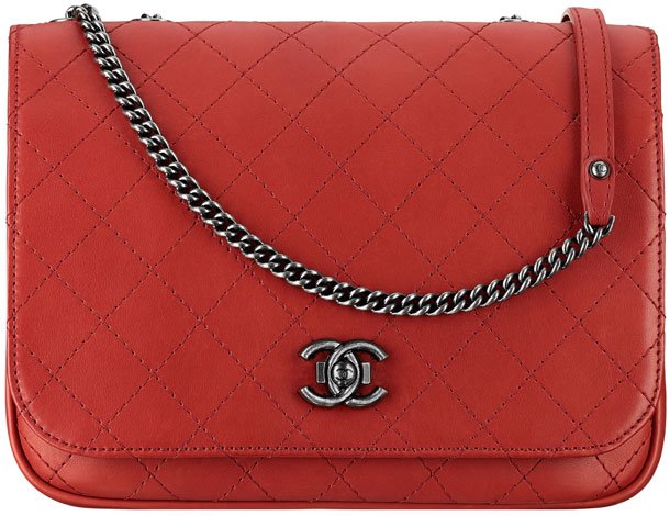 Chanel-Messenger-Flap-Bag