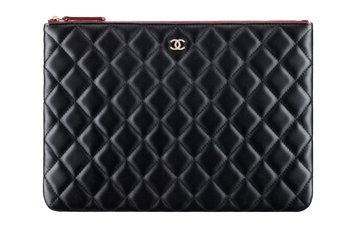 Chanel O Case thumb