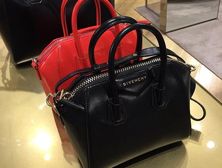 A Closer Look Mini Givenchy Antigona Tote Bags thumb