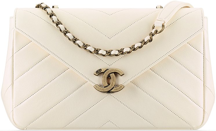 Chanel-Cruise-2016-Bag-Collection-22