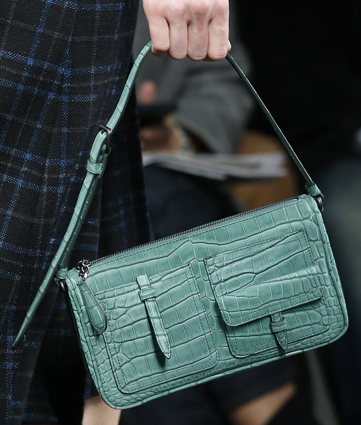 Bottega-Veneta-Fall-Winter-2016-Runway-Bag-Collection-14