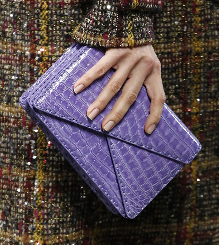 Bottega-Veneta-Fall-Winter-2016-Runway-Bag-Collection-25