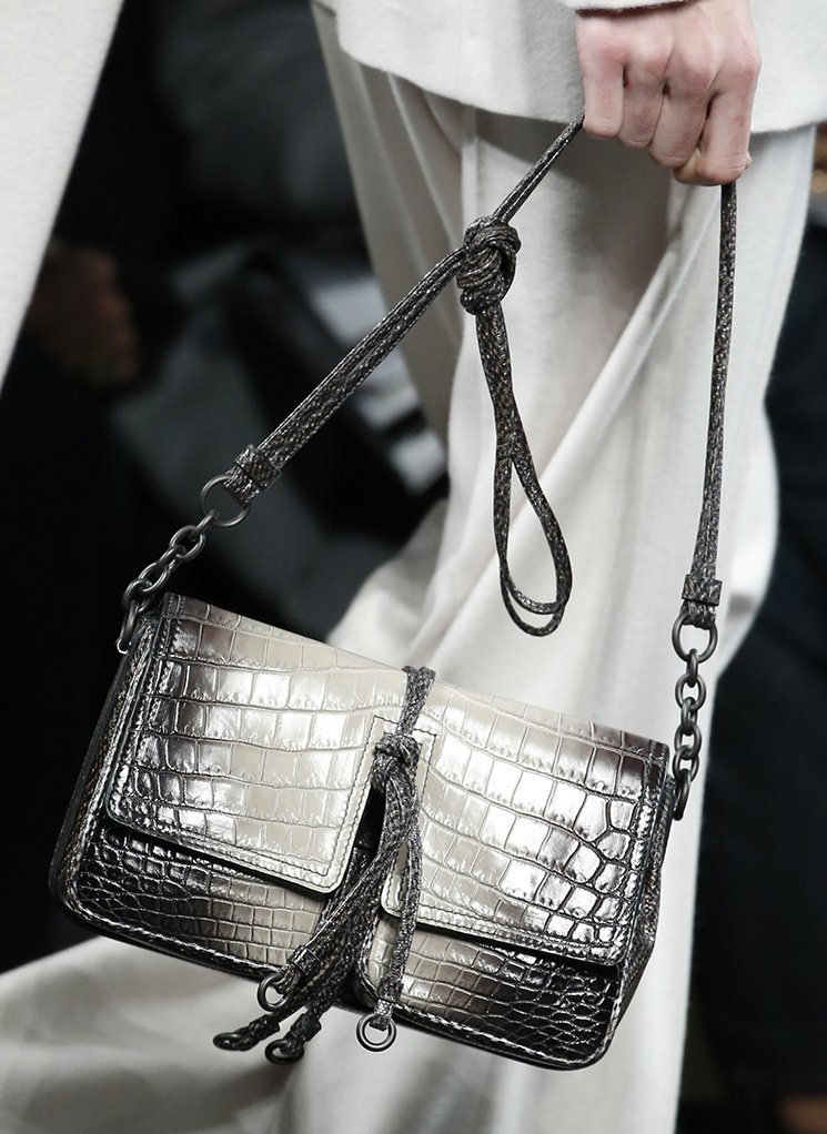 Bottega-Veneta-Fall-Winter-2016-Runway-Bag-Collection-3