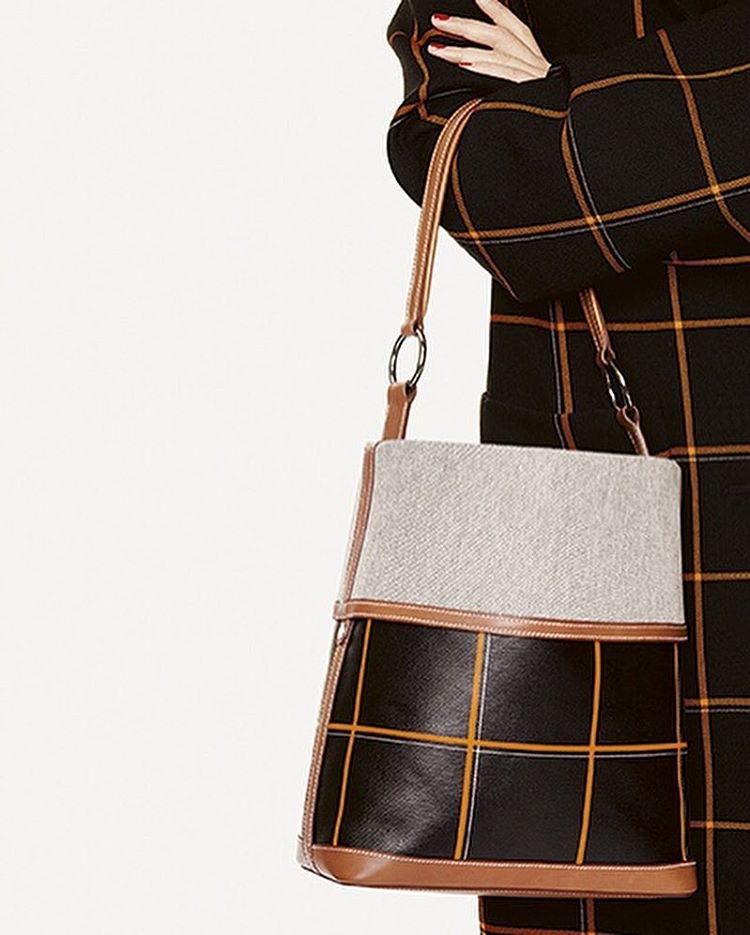 Hermes-Canvas-Bucket-Bag