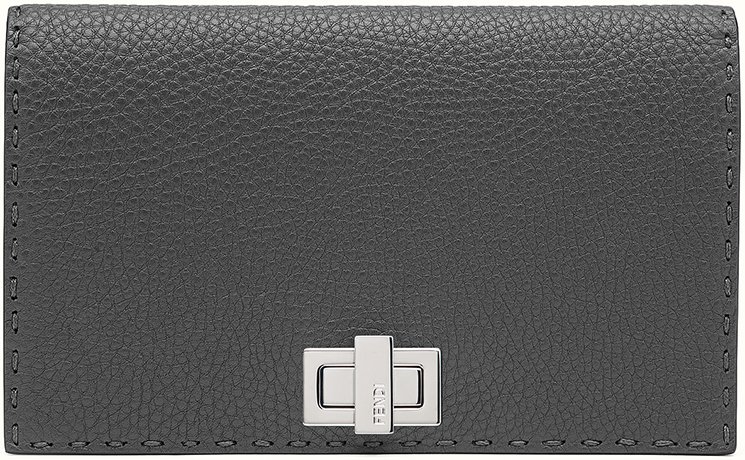 Fendi-Peekaboo-Clutch-Bag-2