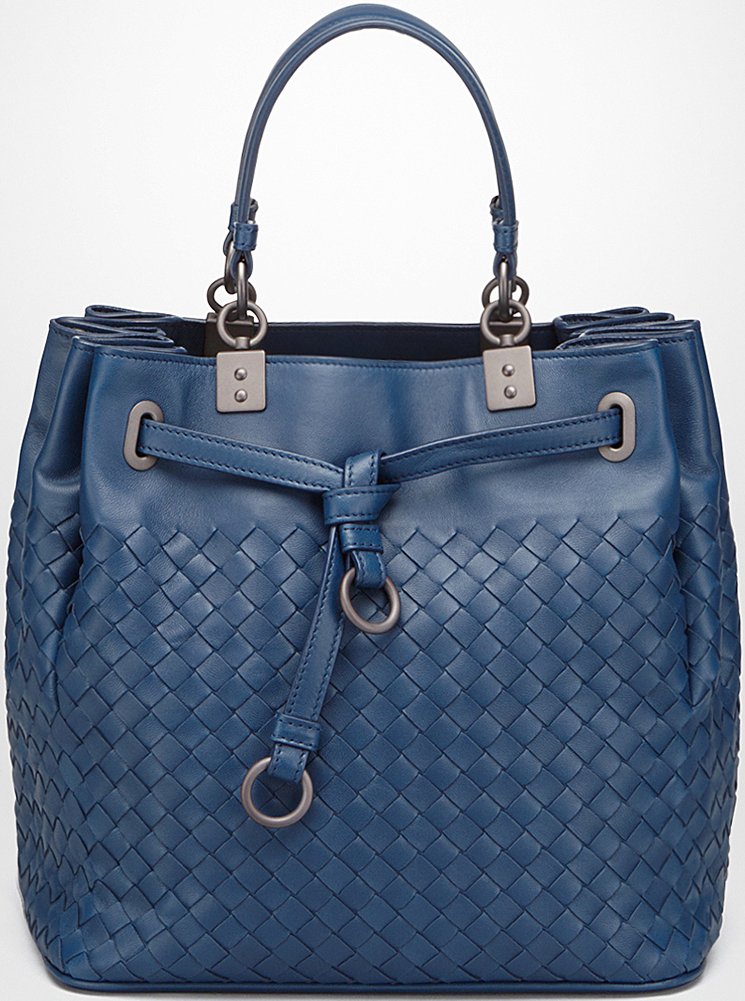 Bottega-Veneta-Intrecciato-Nappa-Bucket-Bag-2