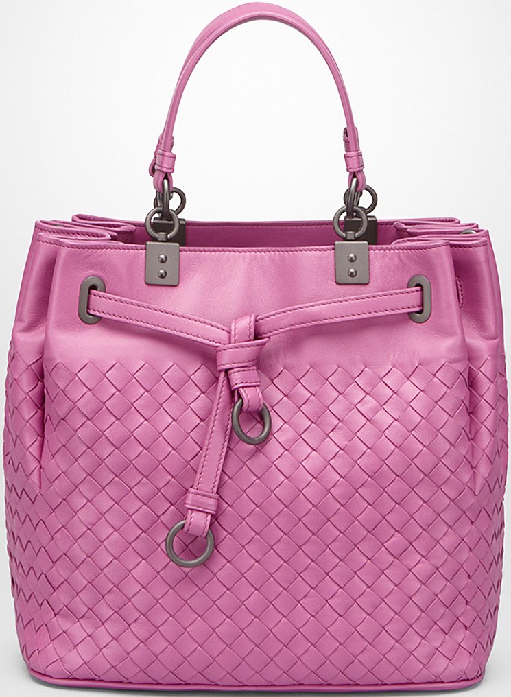 Bottega-Veneta-Intrecciato-Nappa-Bucket-Bag-3