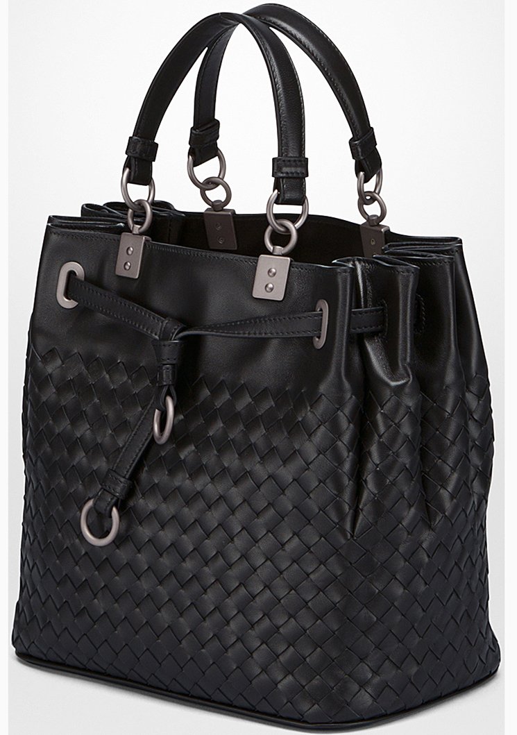 Bottega-Veneta-Intrecciato-Nappa-Bucket-Bag-7