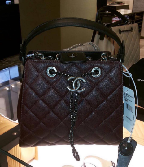 Chanel-CC-Accordion-Bag-Burgundy