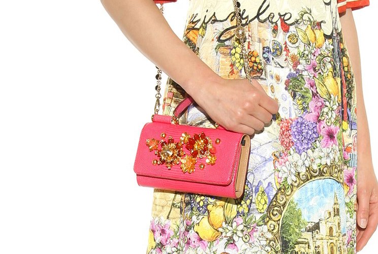 Dolce-And-Gabbana-Sicily-Von-Smartphone-Bag-4