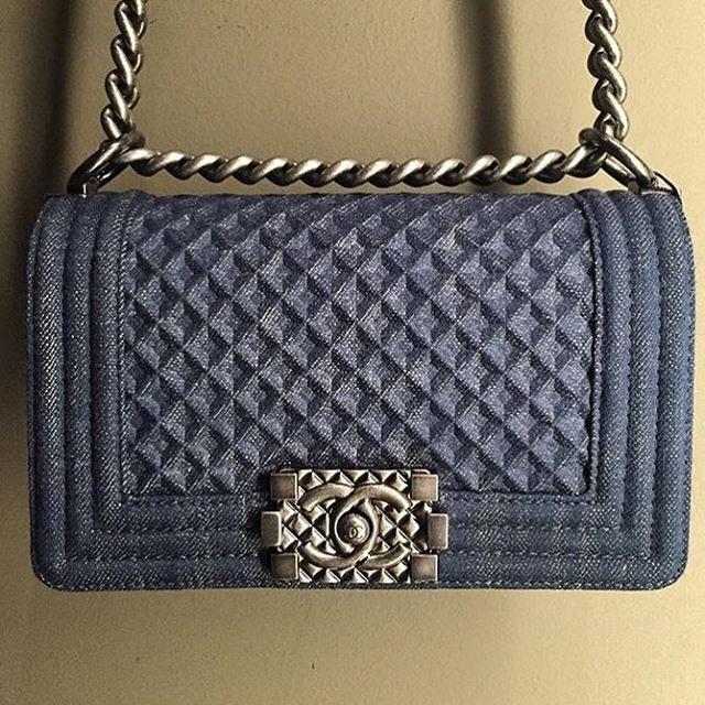 Boy-Chanel-Little-Diamond-Quilted-Bag