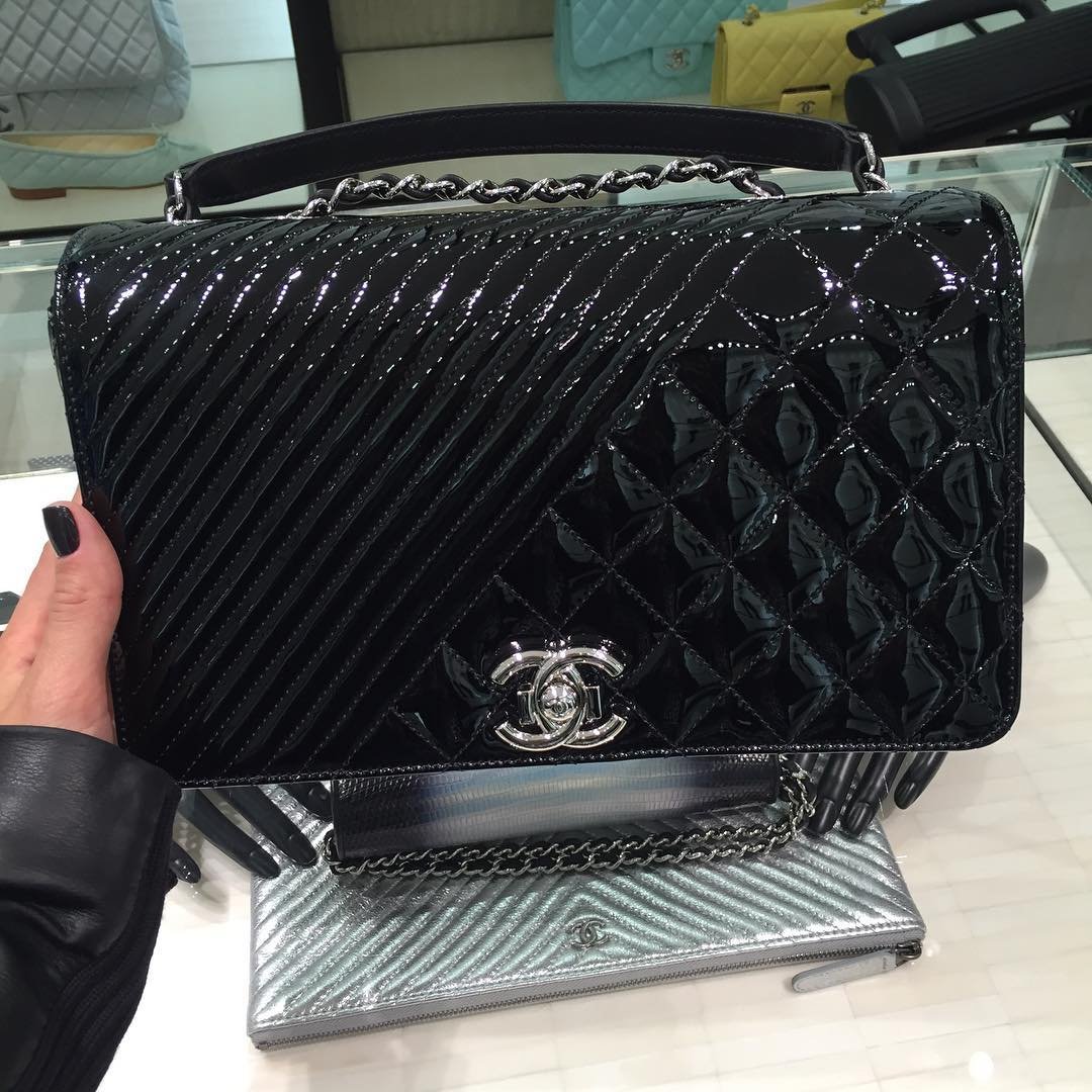 Chanel-Quilted-Chevron-Flap-Bag-3