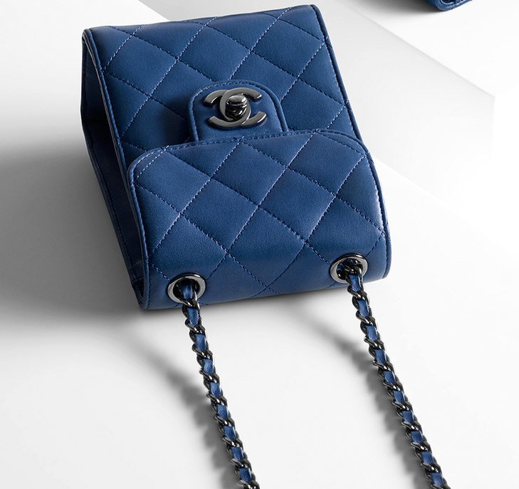 Chanel-Squared-Wallet-On-Chain-6