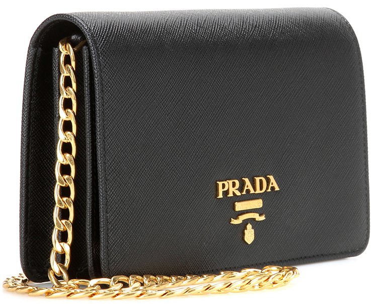 Prada-Galleria-Saffiano-Lux-WOC-5