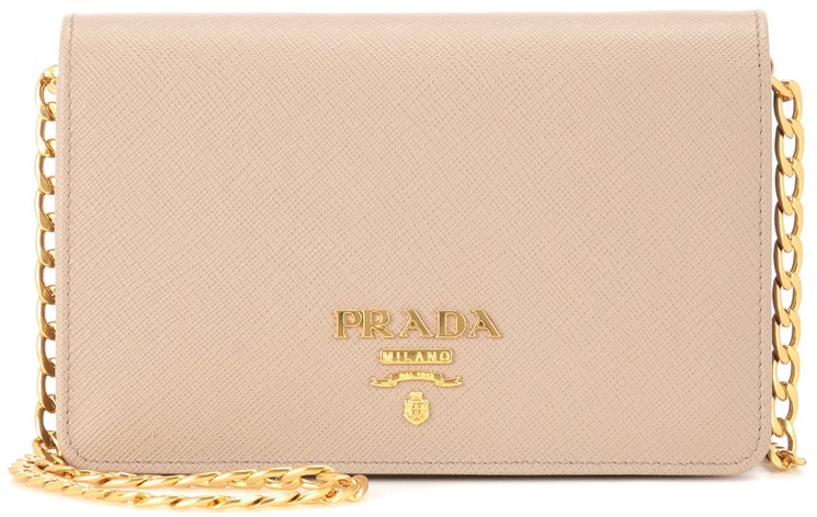 Prada-Galleria-Saffiano-Lux-WOC-7